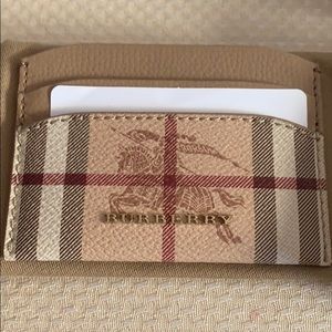 NWT Burberry Card Holder